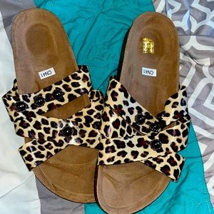 Leopard print metal decor slide sandles